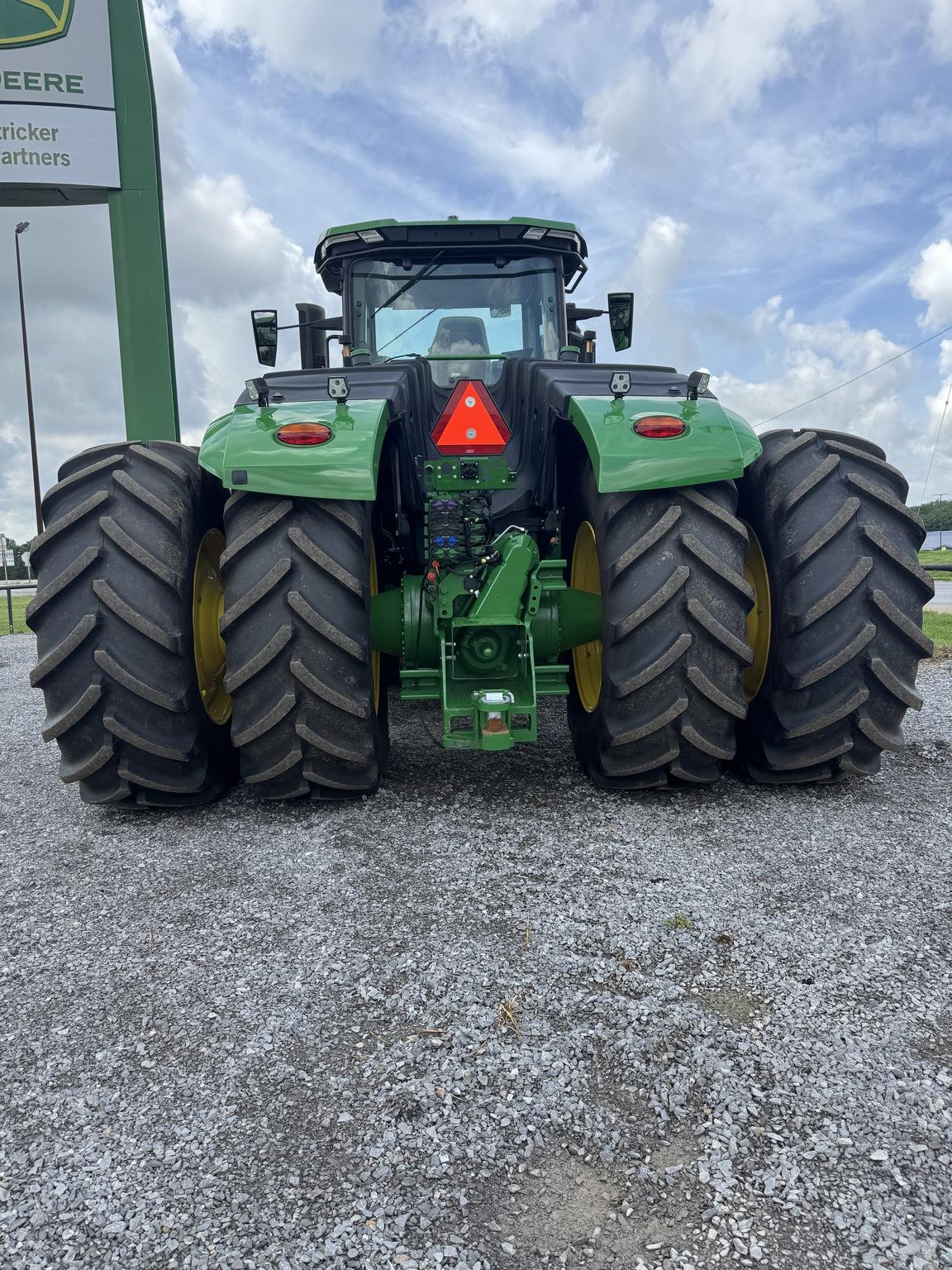 2024 John Deere 9R 490 Image