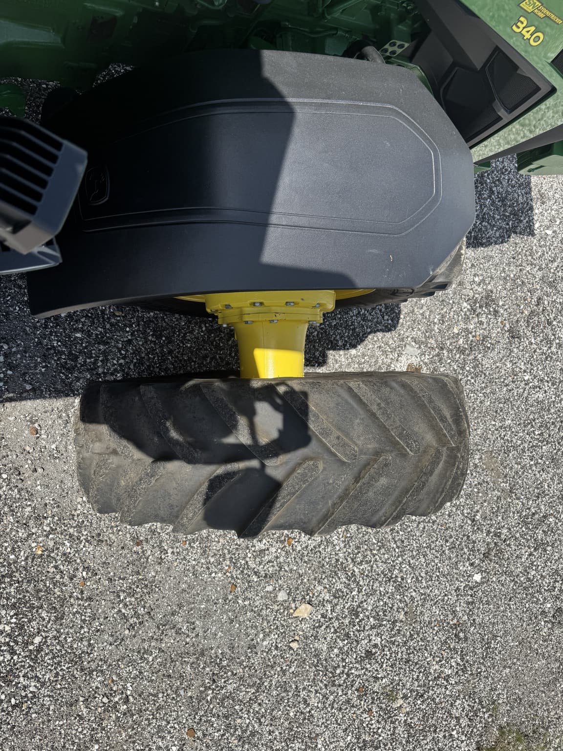 2024 John Deere 8R 340 Image