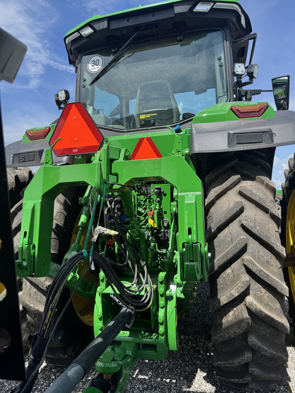 2024 John Deere 8R 340 Image