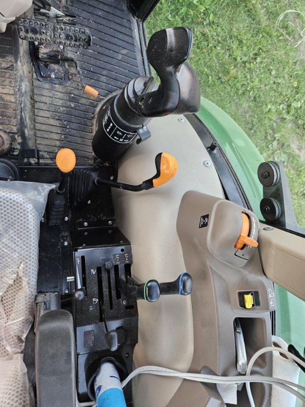 2021 John Deere 5075E Image