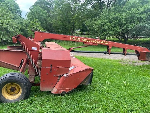 1998 New Holland 1431 Image