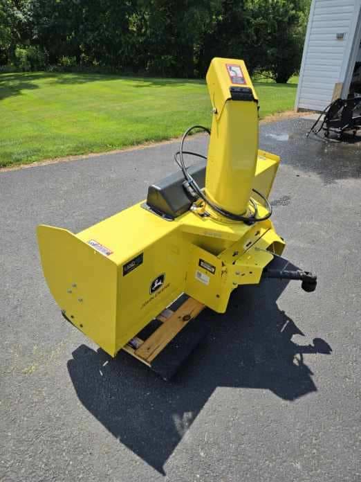 2019 John Deere X758 Image
