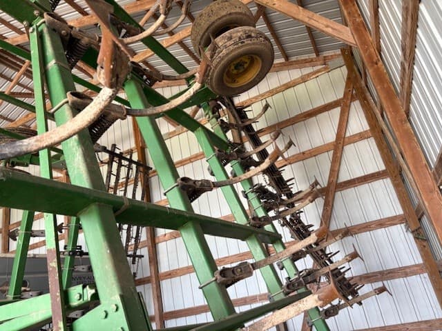 2007 John Deere 2210 Image