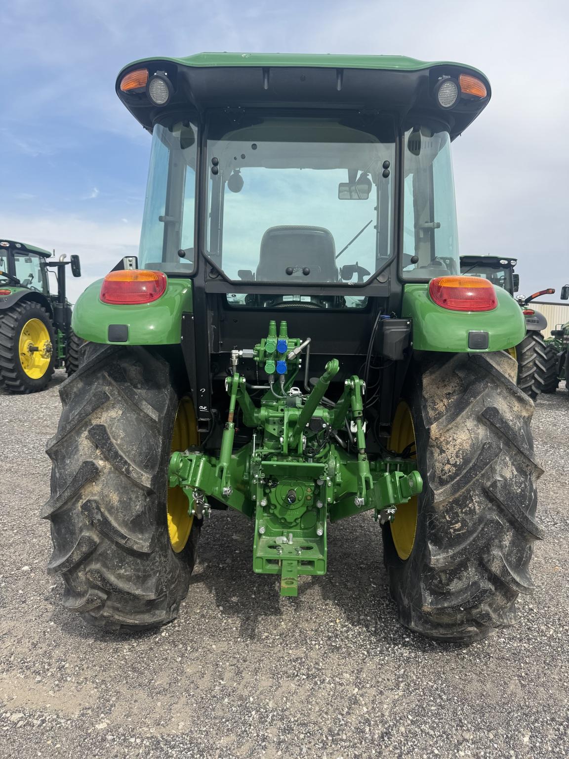 2023 John Deere 5090E Image