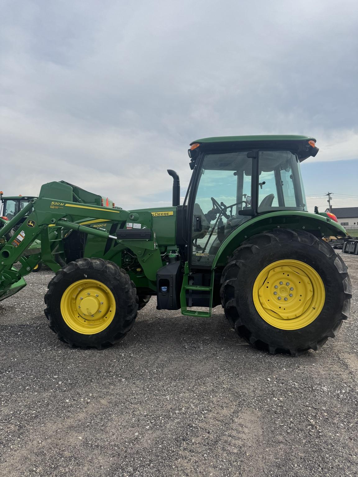 2023 John Deere 5090E Image