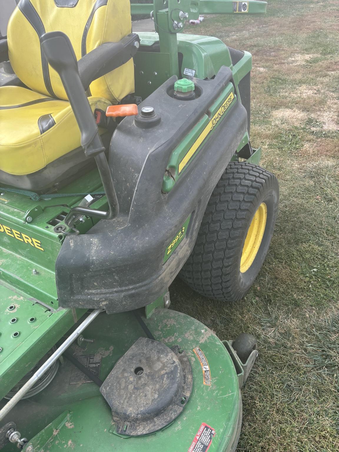 2021 John Deere Z997R Image