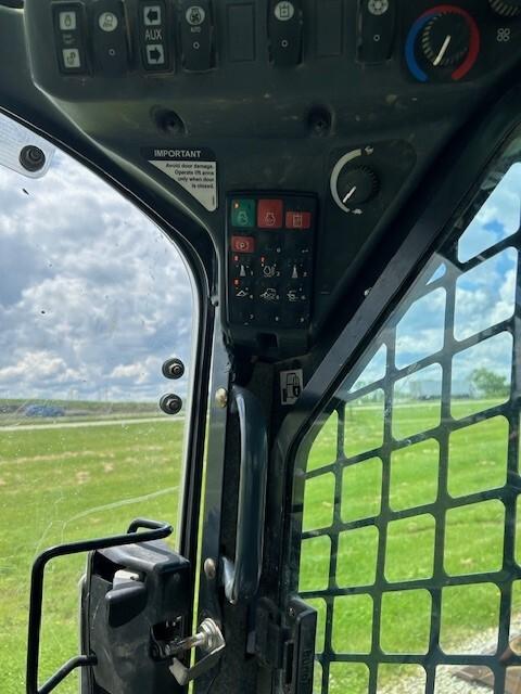 2019 John Deere 331G Image