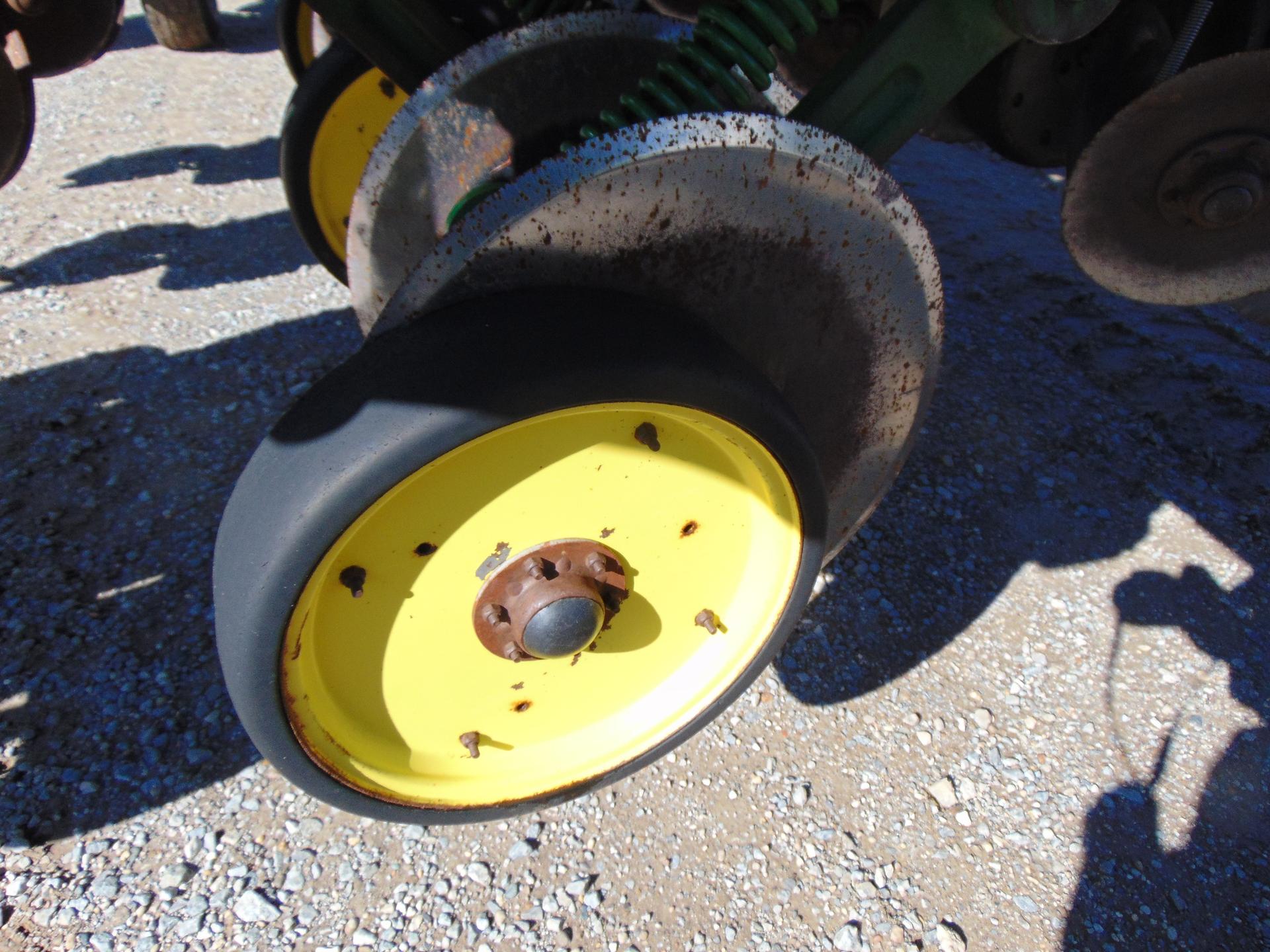 2011 John Deere 1770NT CCS Image