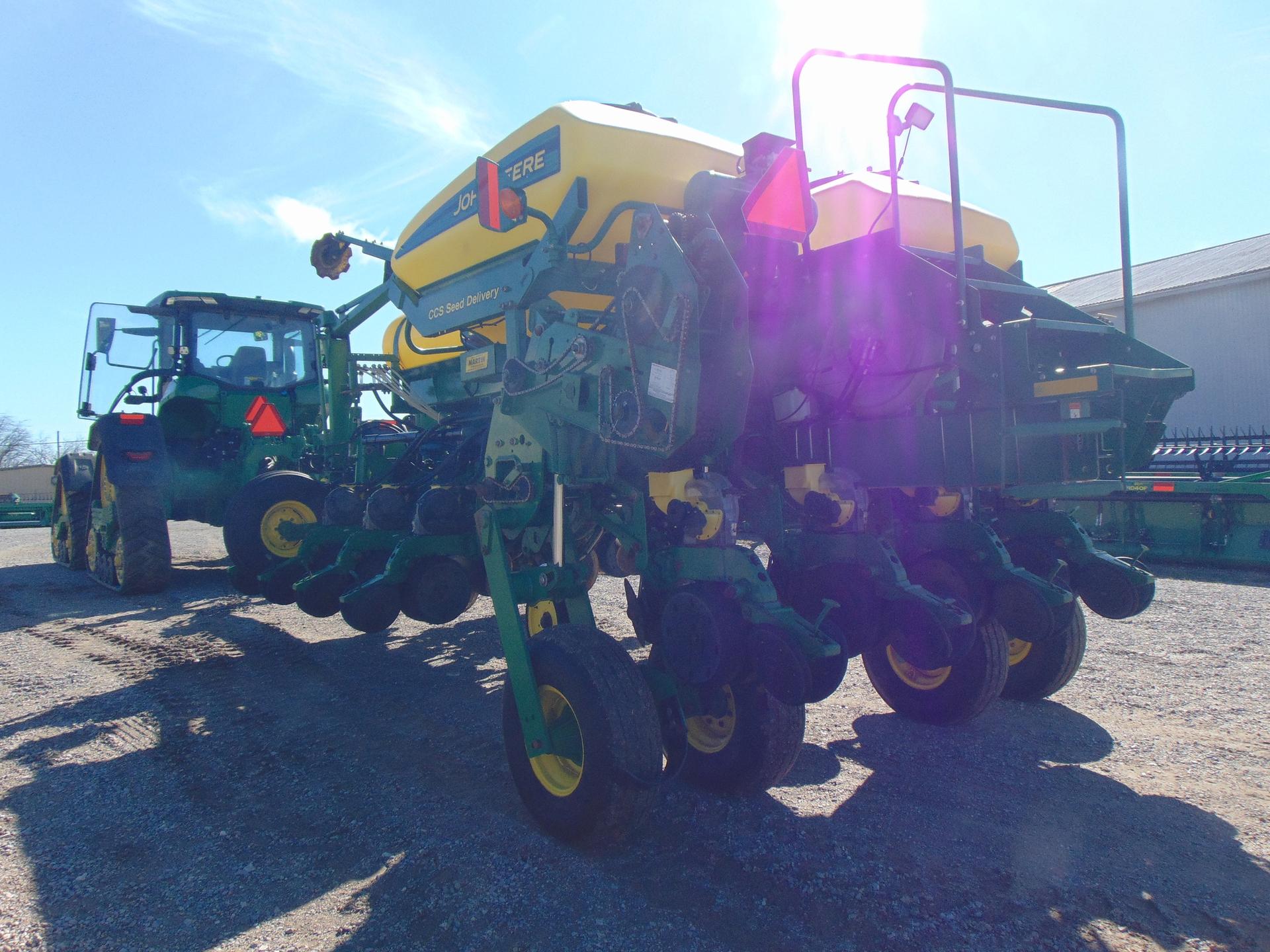 2011 John Deere 1770NT CCS Image