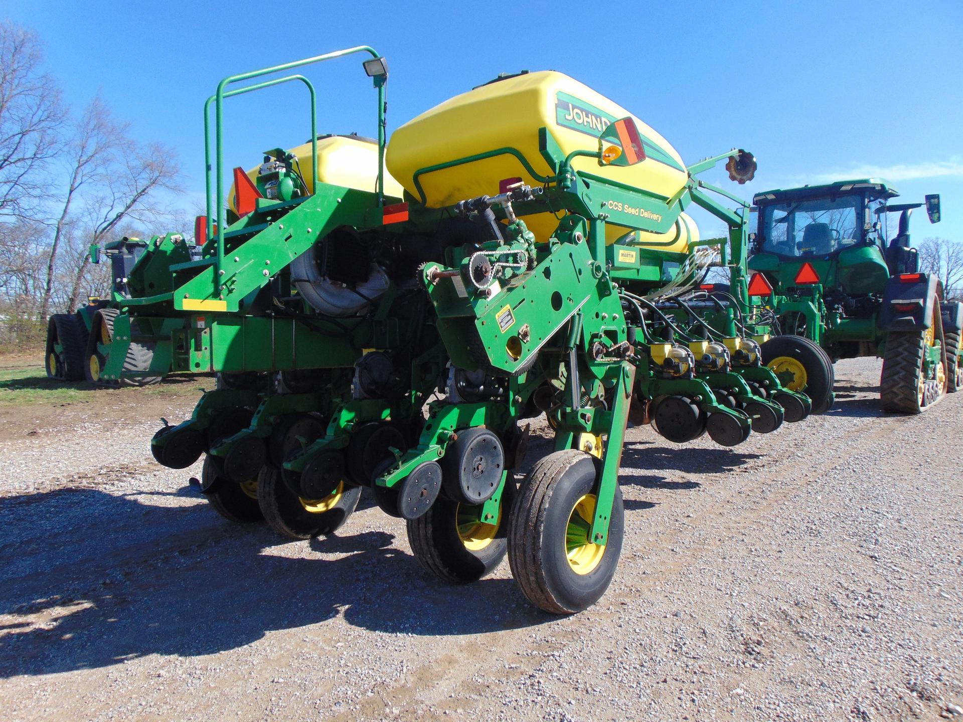 2011 John Deere 1770NT CCS Image