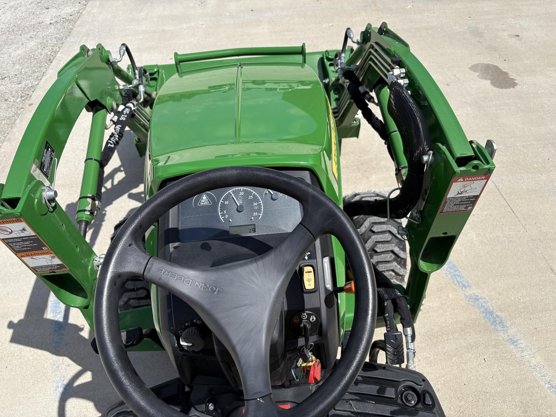 2024 John Deere 1023E Image
