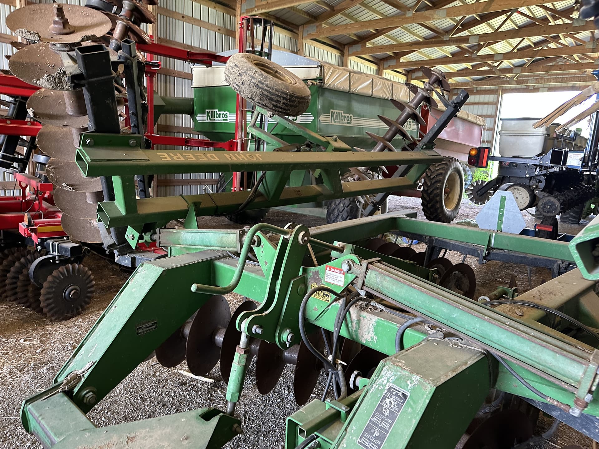 1989 John Deere 630 Image