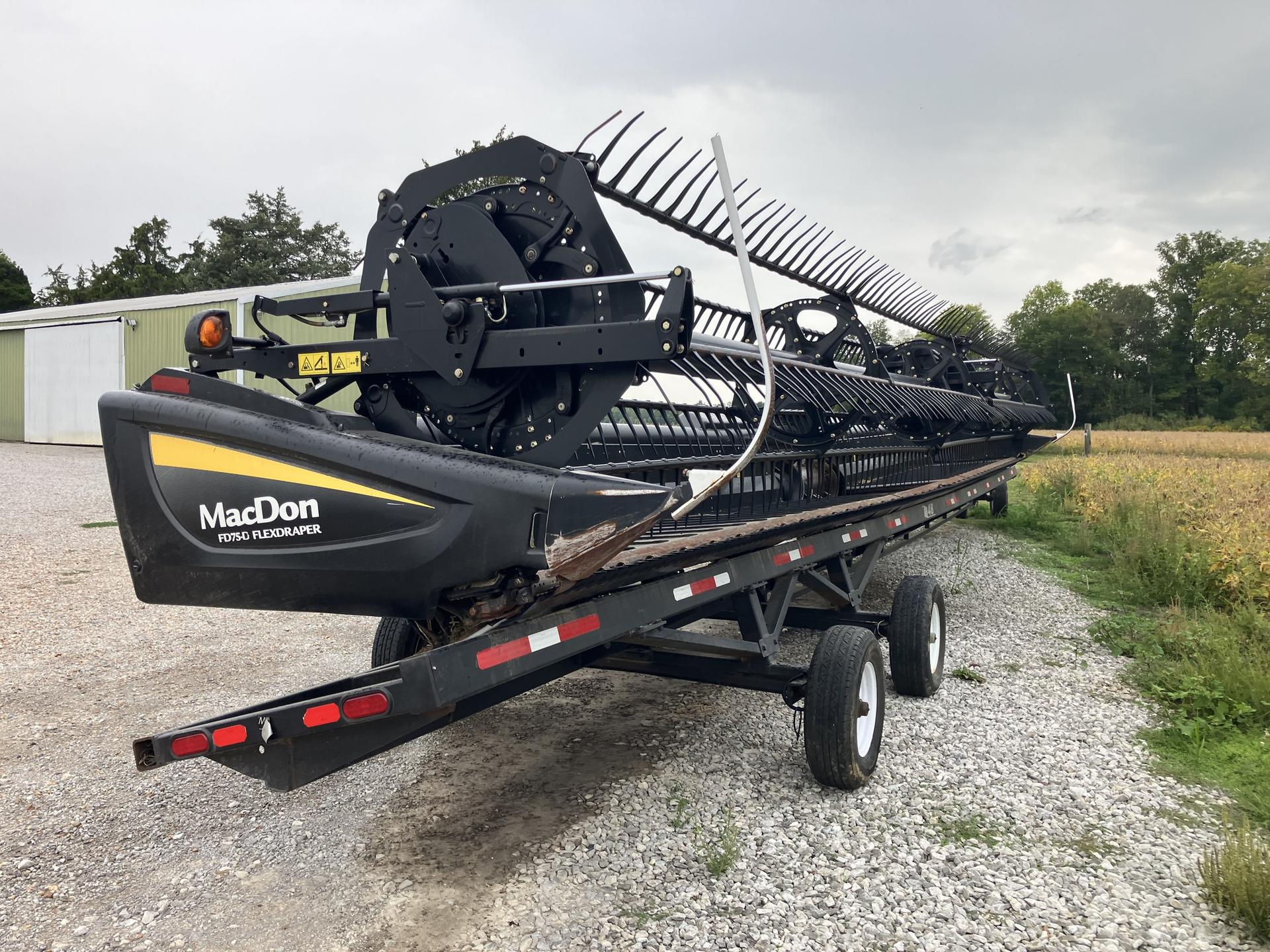 2015 MacDon FD75-45 Image