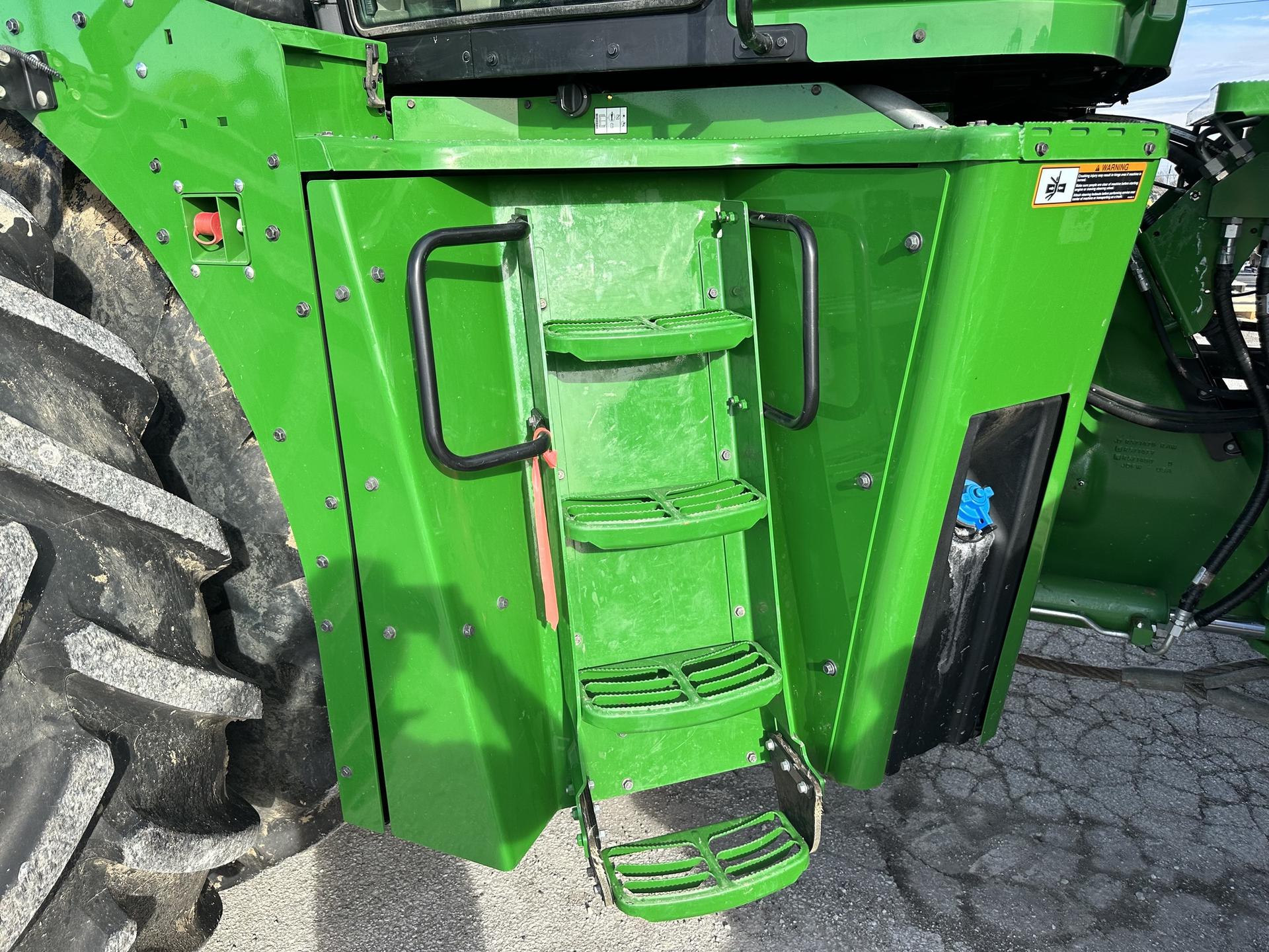 2021 John Deere 9620R Image
