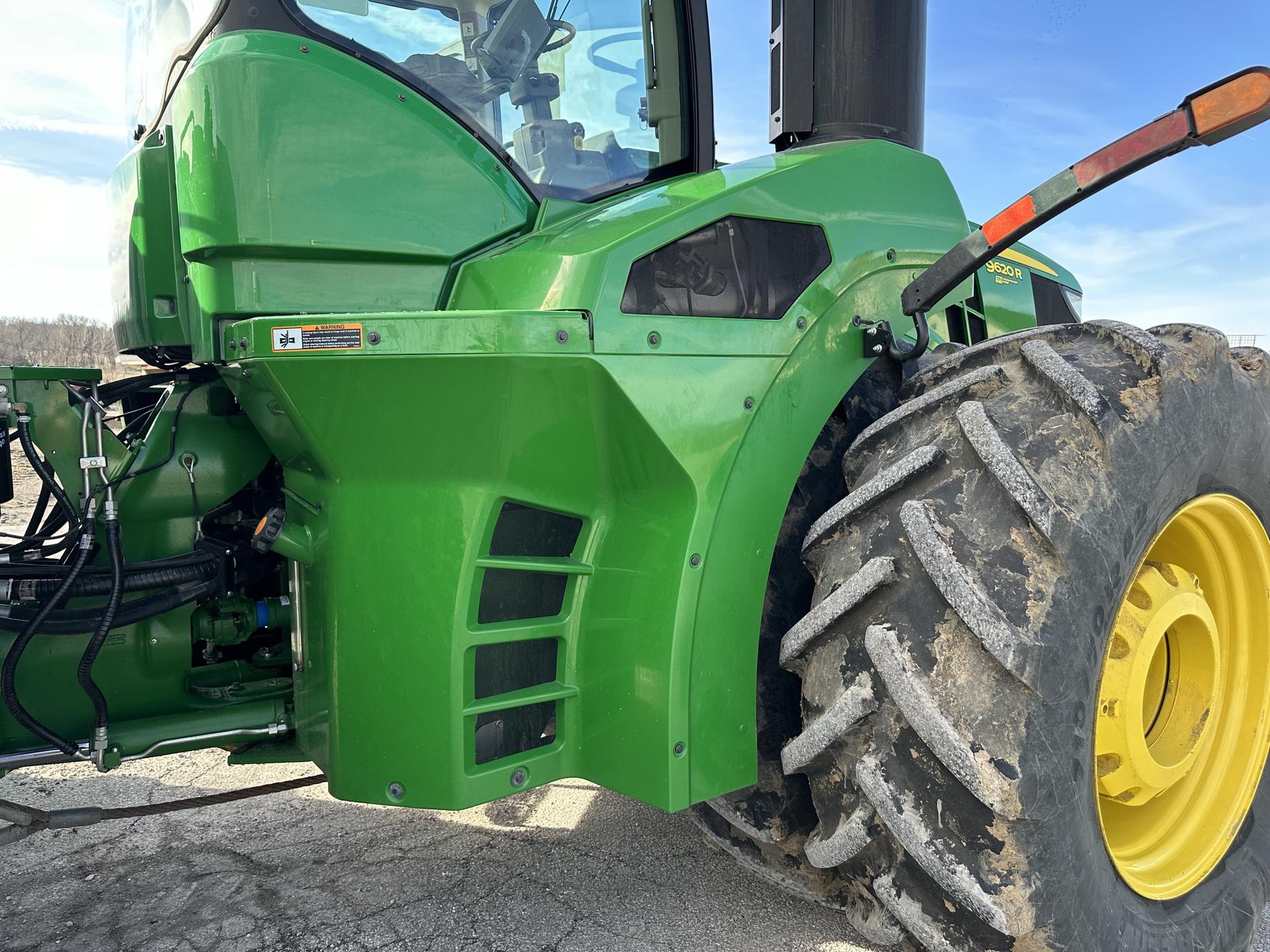 2021 John Deere 9620R Image