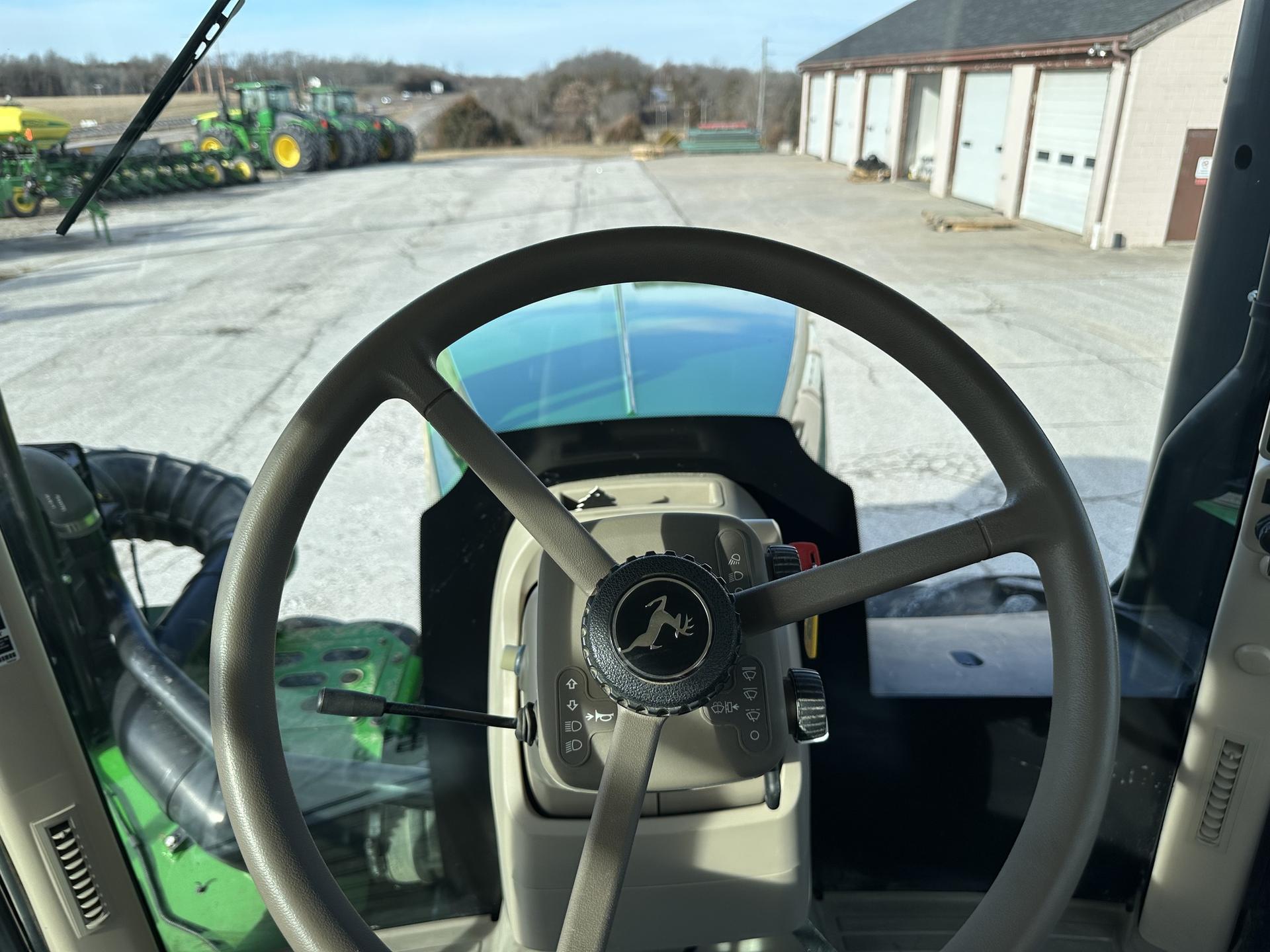 2021 John Deere 9620R Image