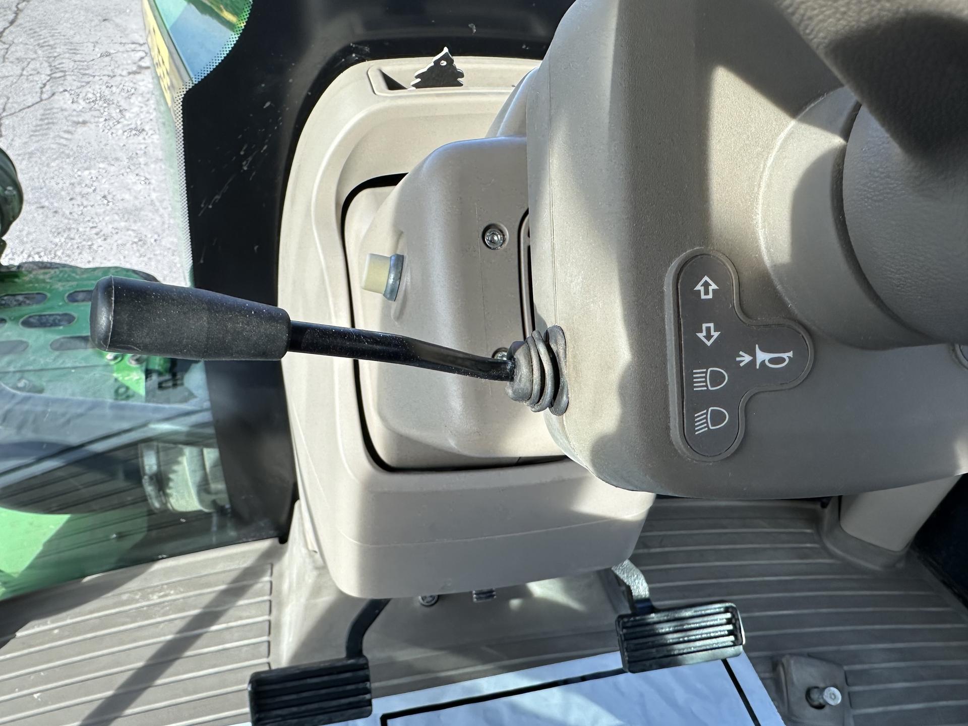2021 John Deere 9620R Image
