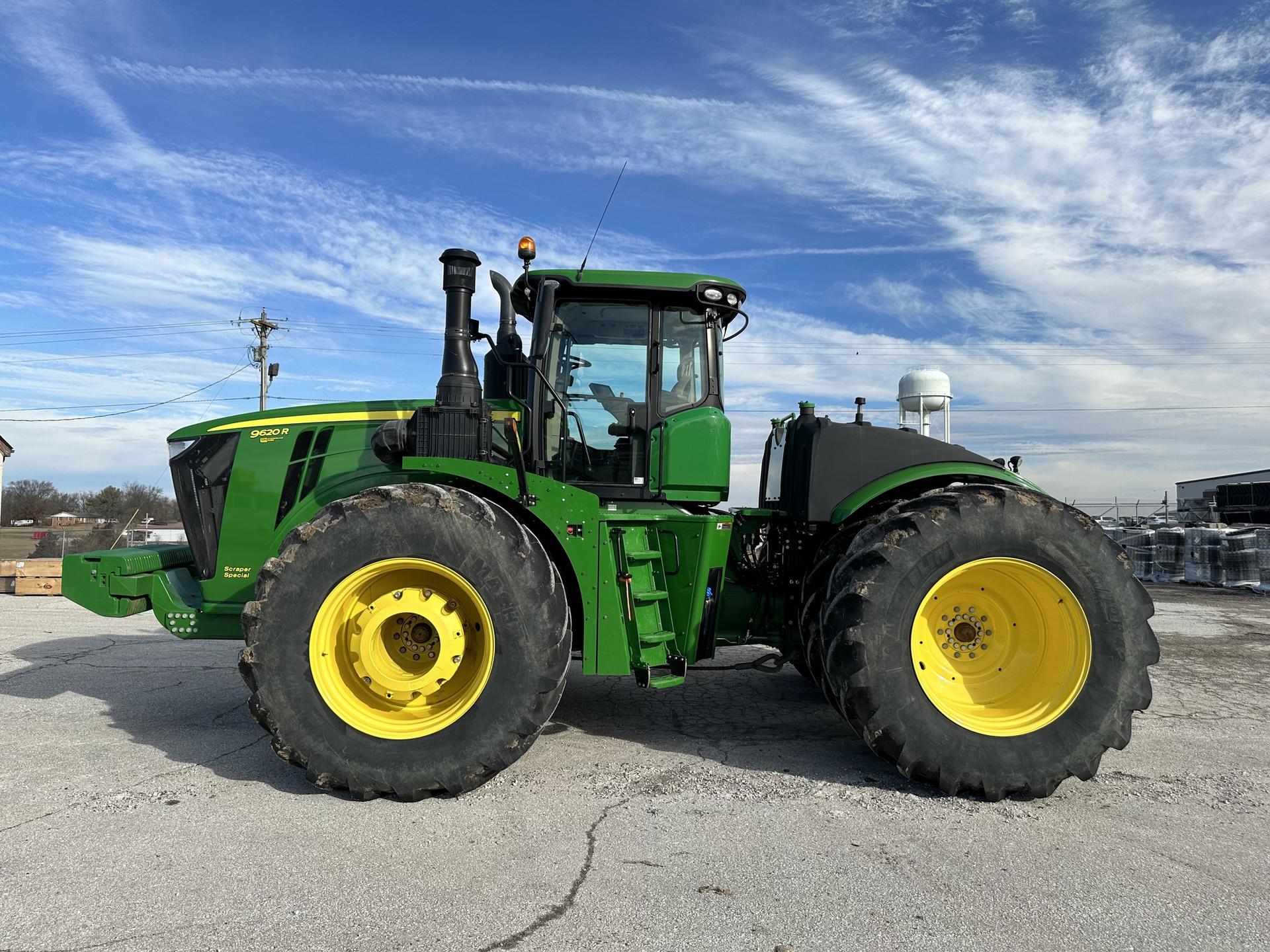 2021 John Deere 9620R Image