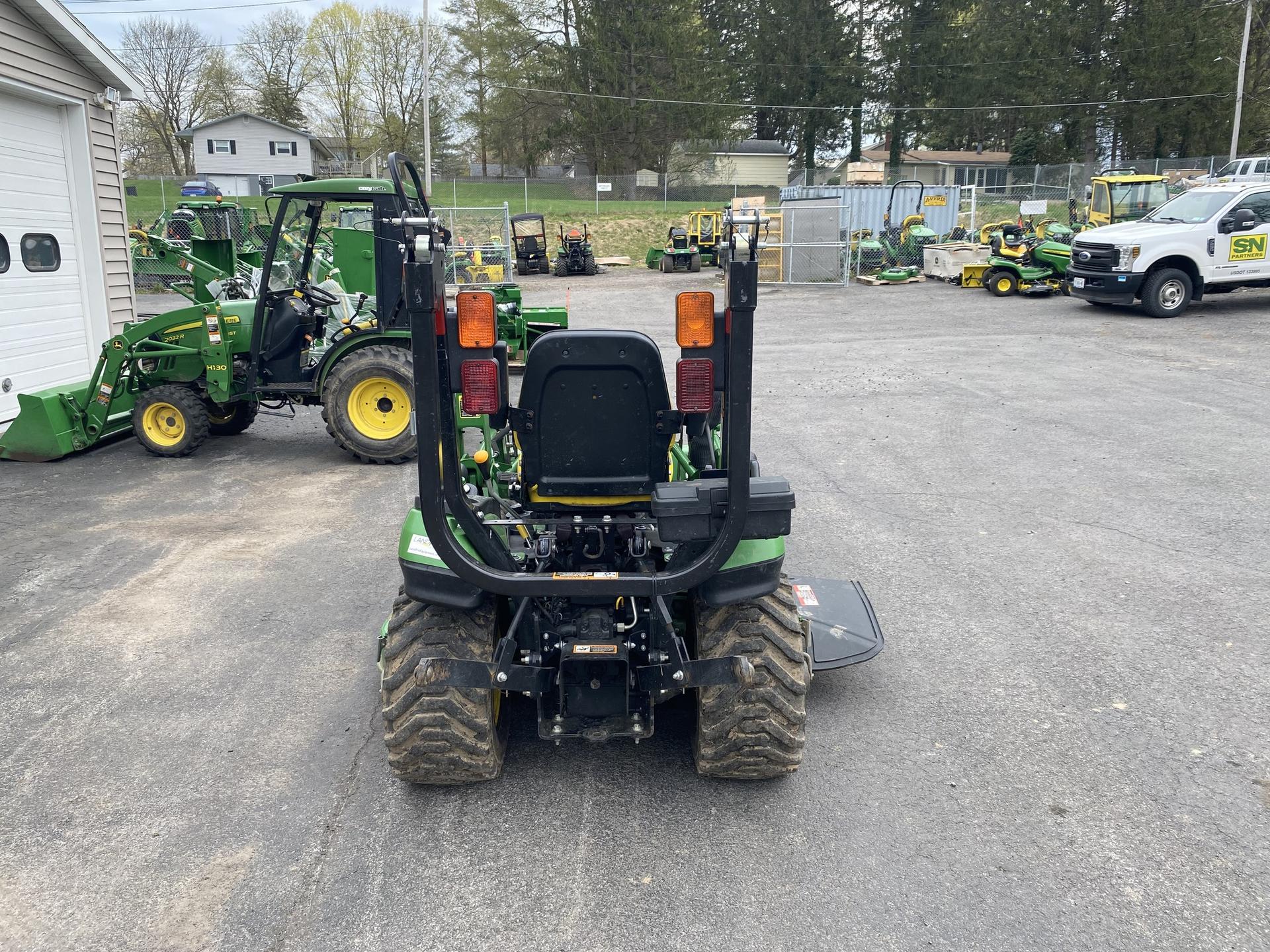 2018 John Deere 1025R Image