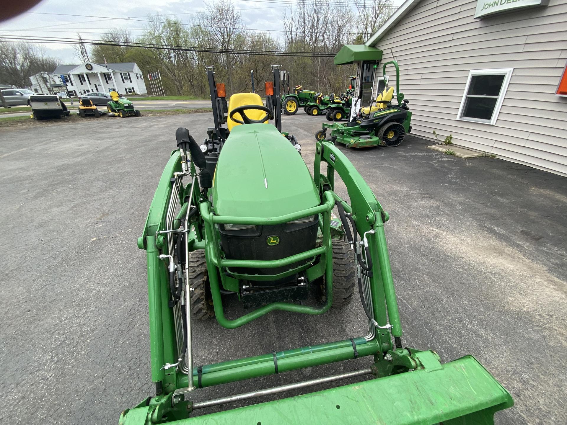 2018 John Deere 1025R Image