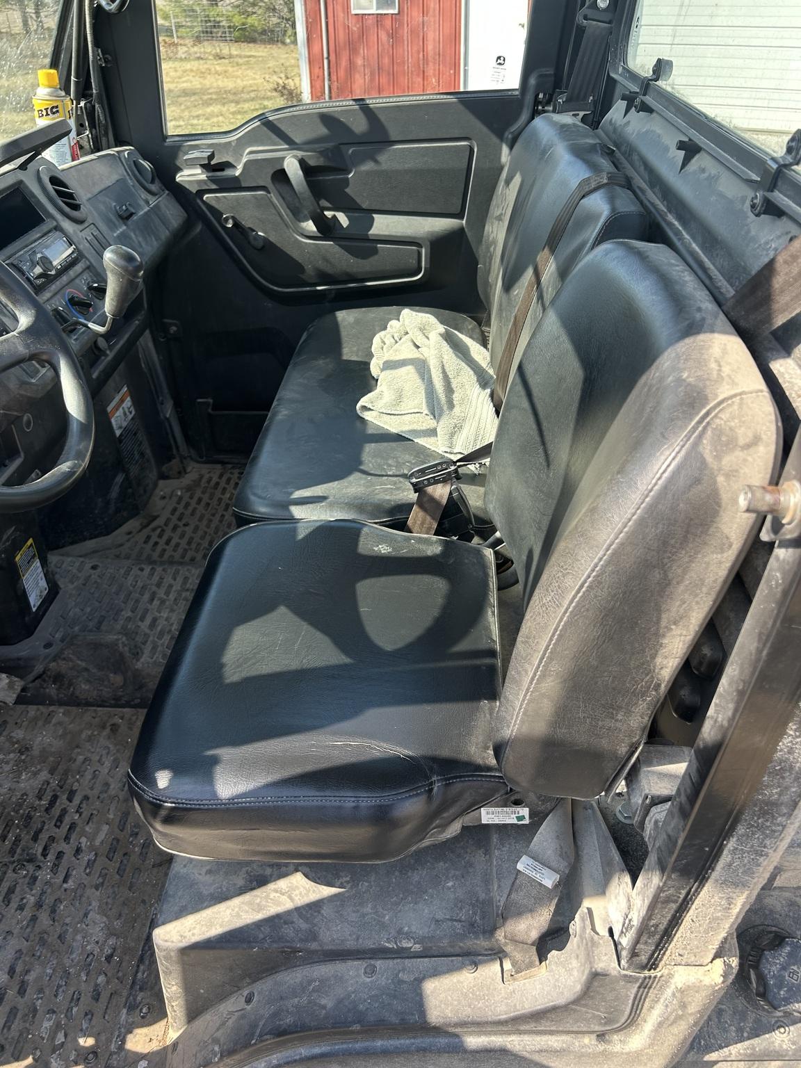 2019 John Deere XUV 835M Image
