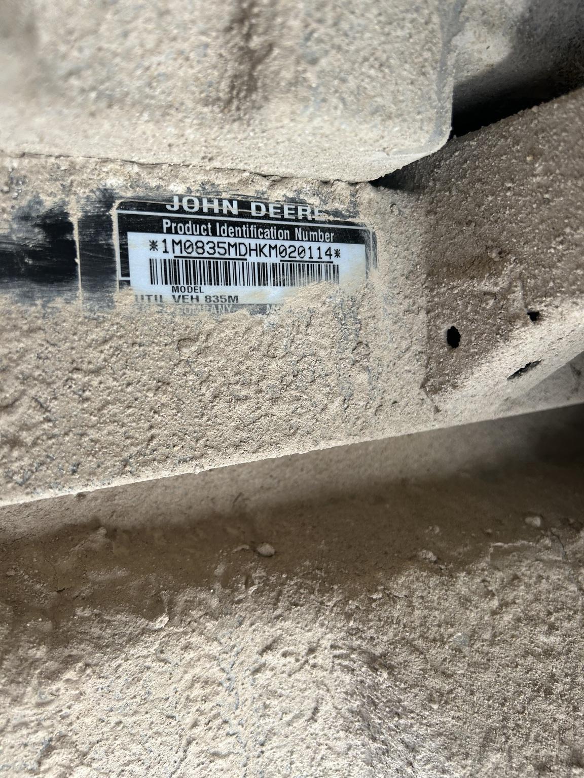 2019 John Deere XUV 835M Image