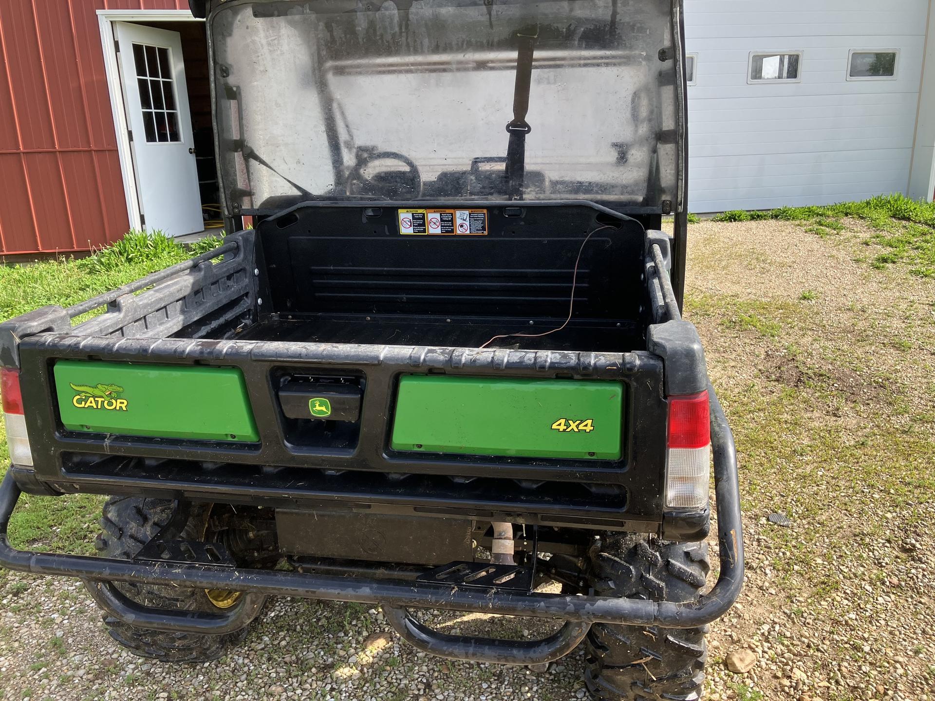 2024 John Deere XUV 835M Image