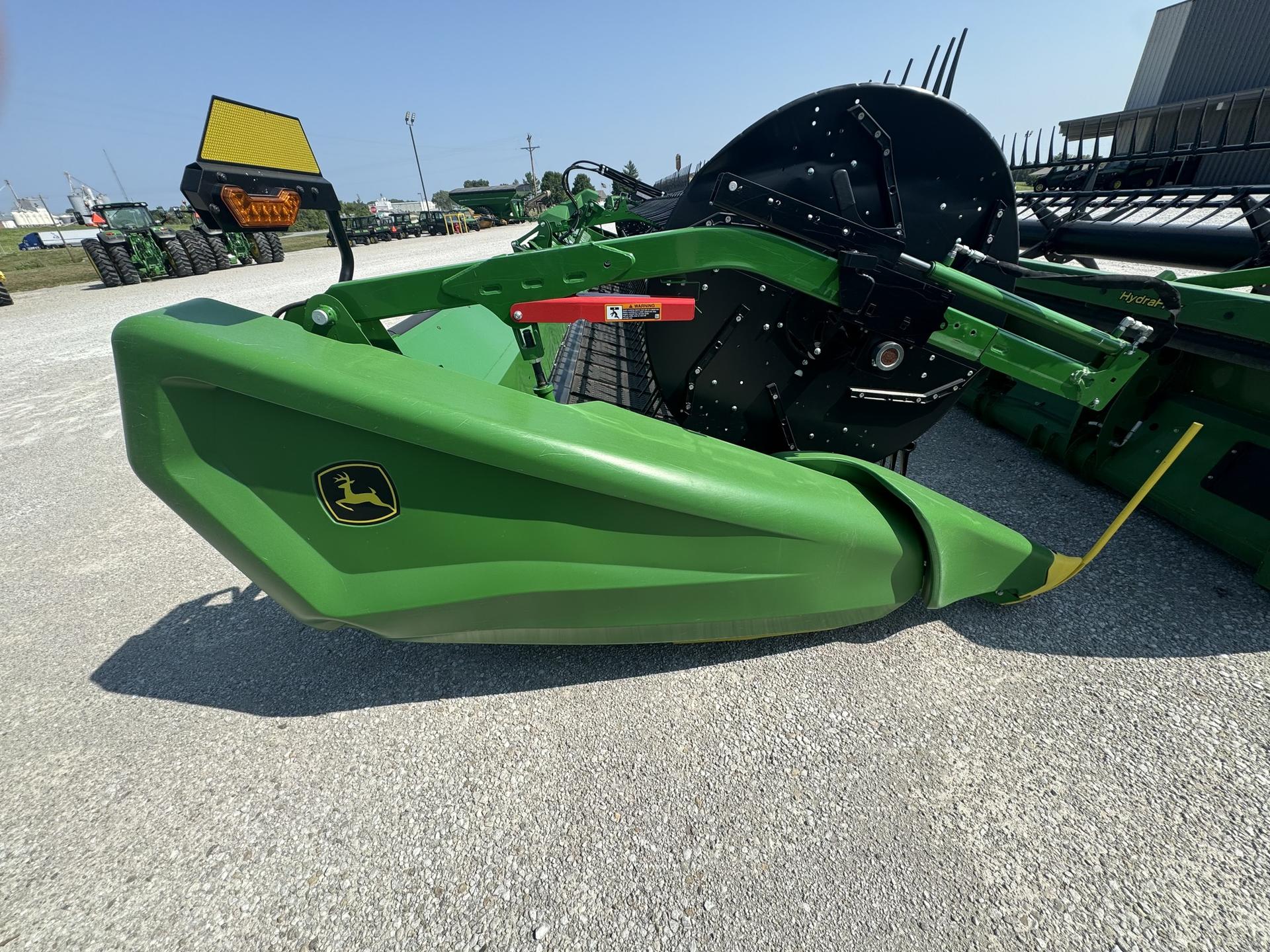 2023 John Deere HD35F Image