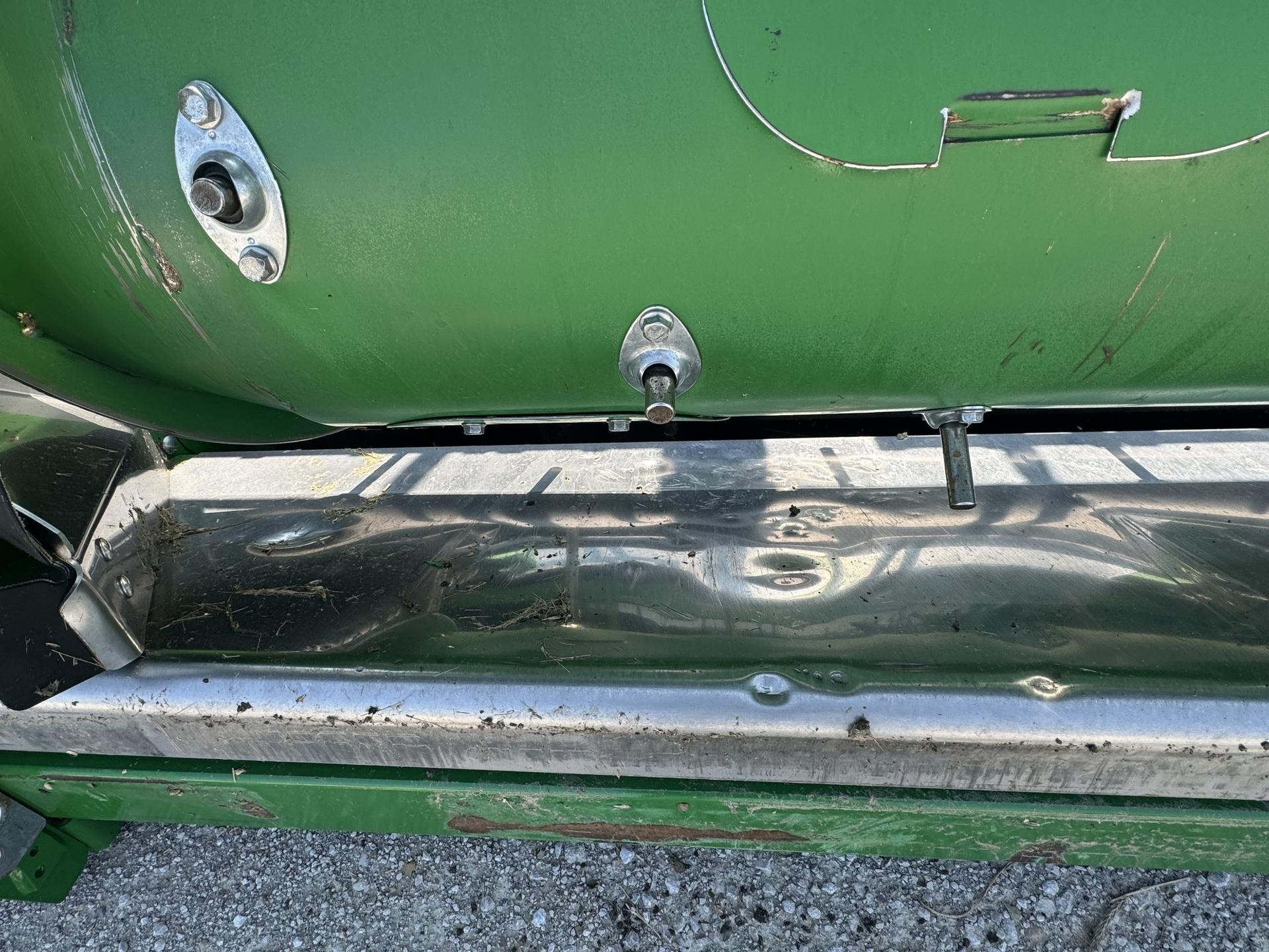 2023 John Deere HD35F Image