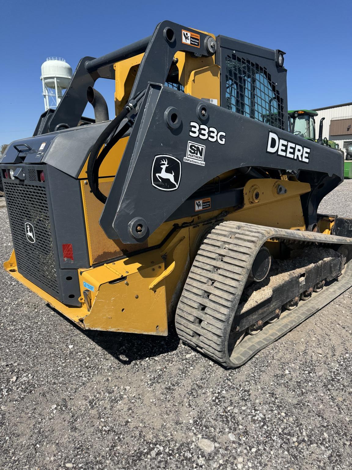 2017 John Deere 333G Image