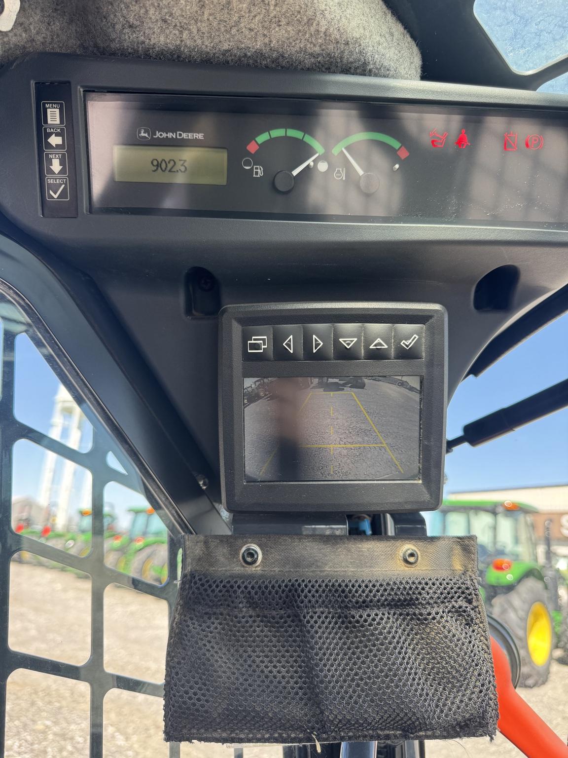 2017 John Deere 333G Image