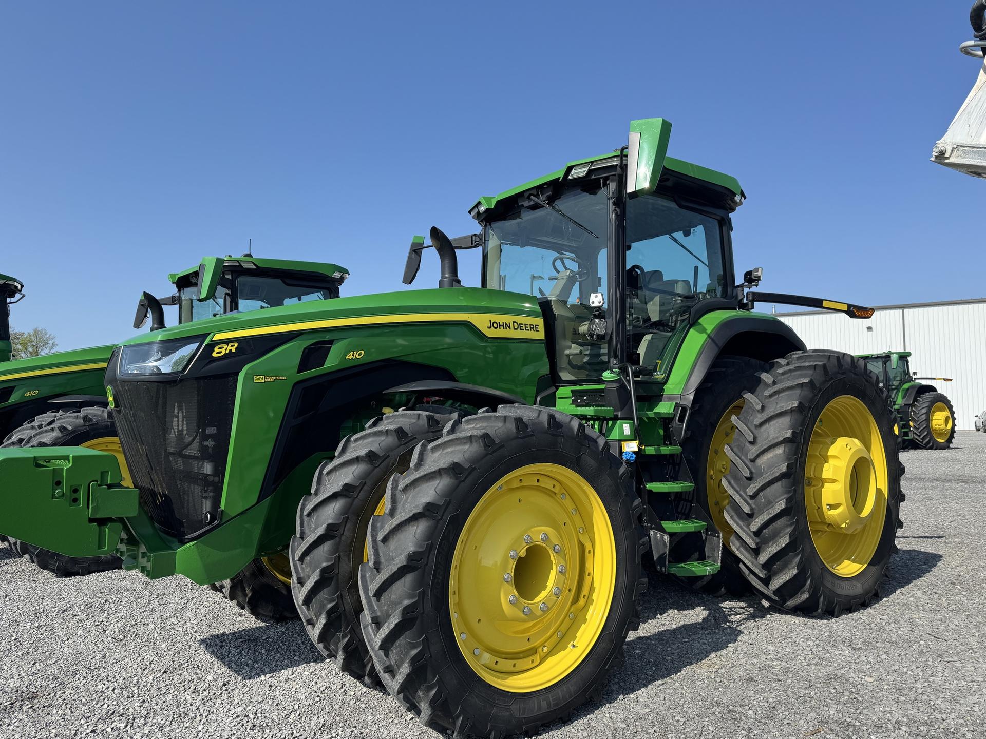 2024 John Deere 8R 410 Image