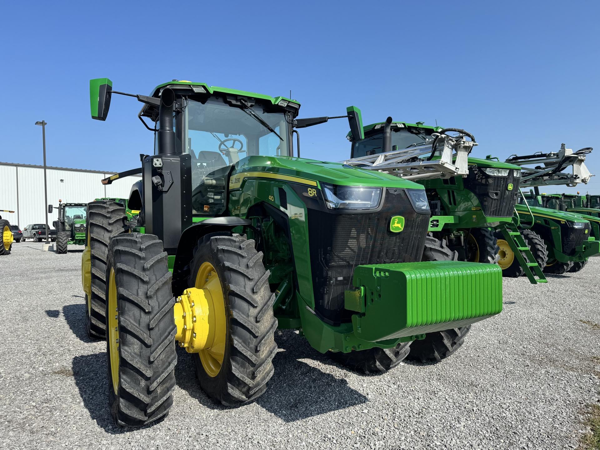 2024 John Deere 8R 410 Image