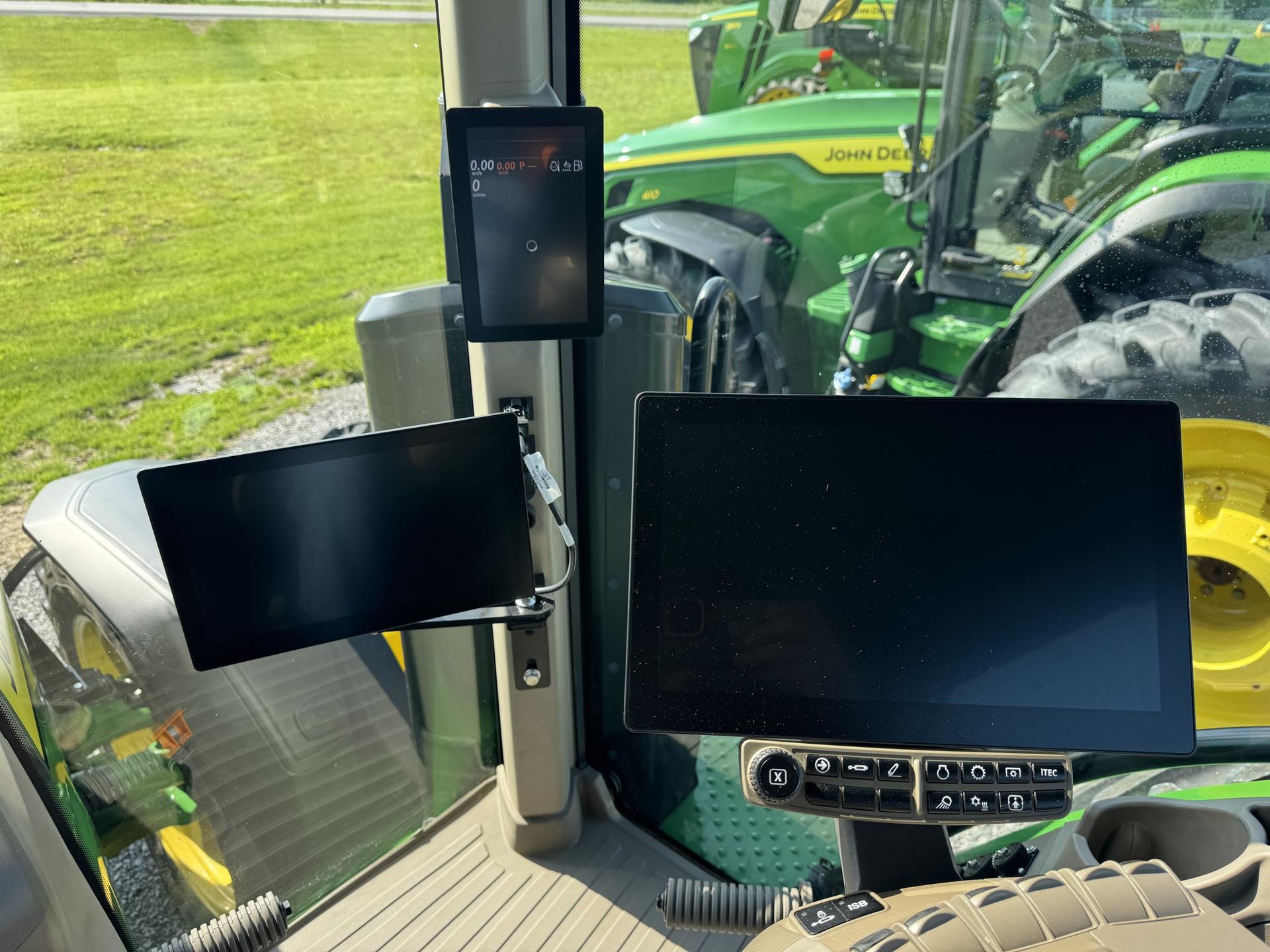 2024 John Deere 8R 410 Image