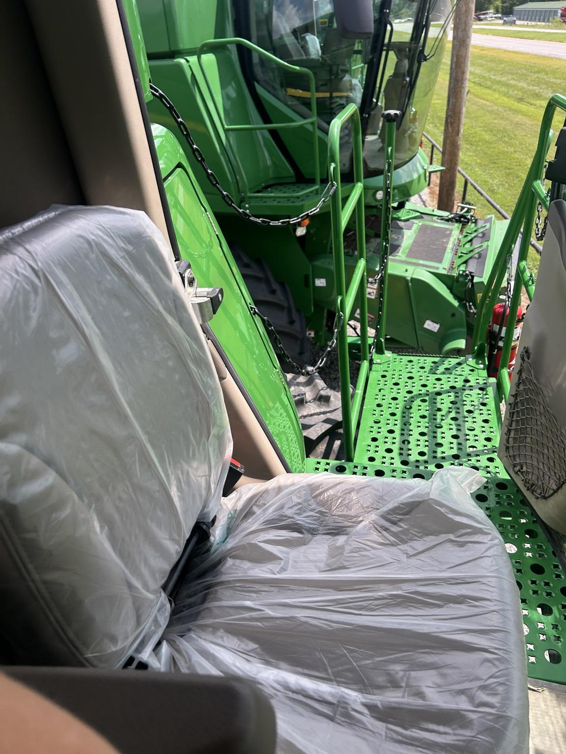 2024 John Deere S780 Image