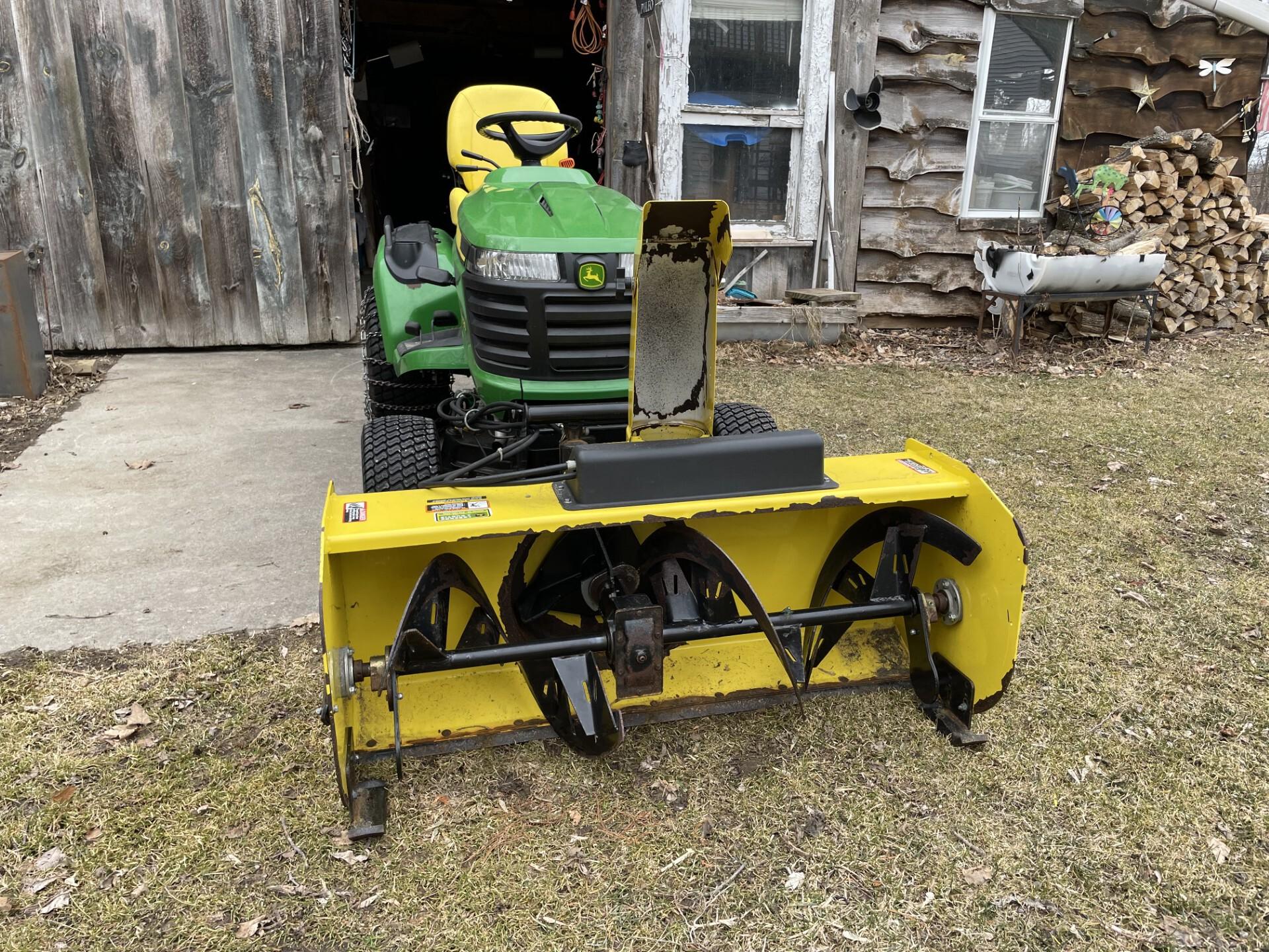 2015 John Deere X730 Image
