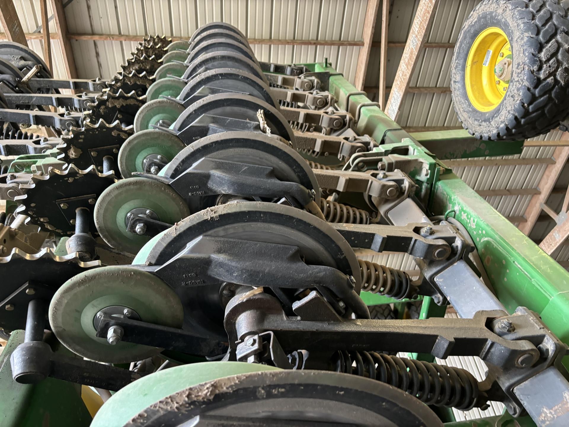 2008 John Deere 1990 Image