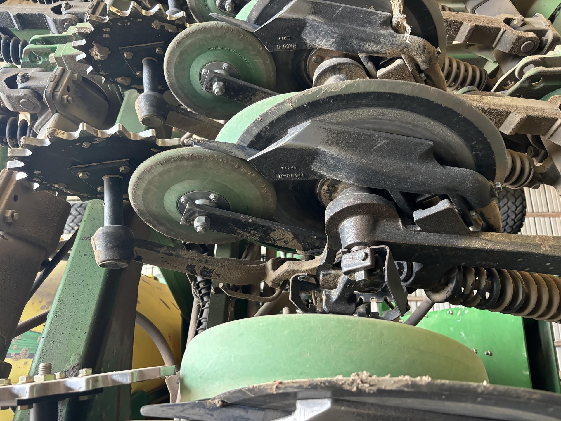2008 John Deere 1990 Image
