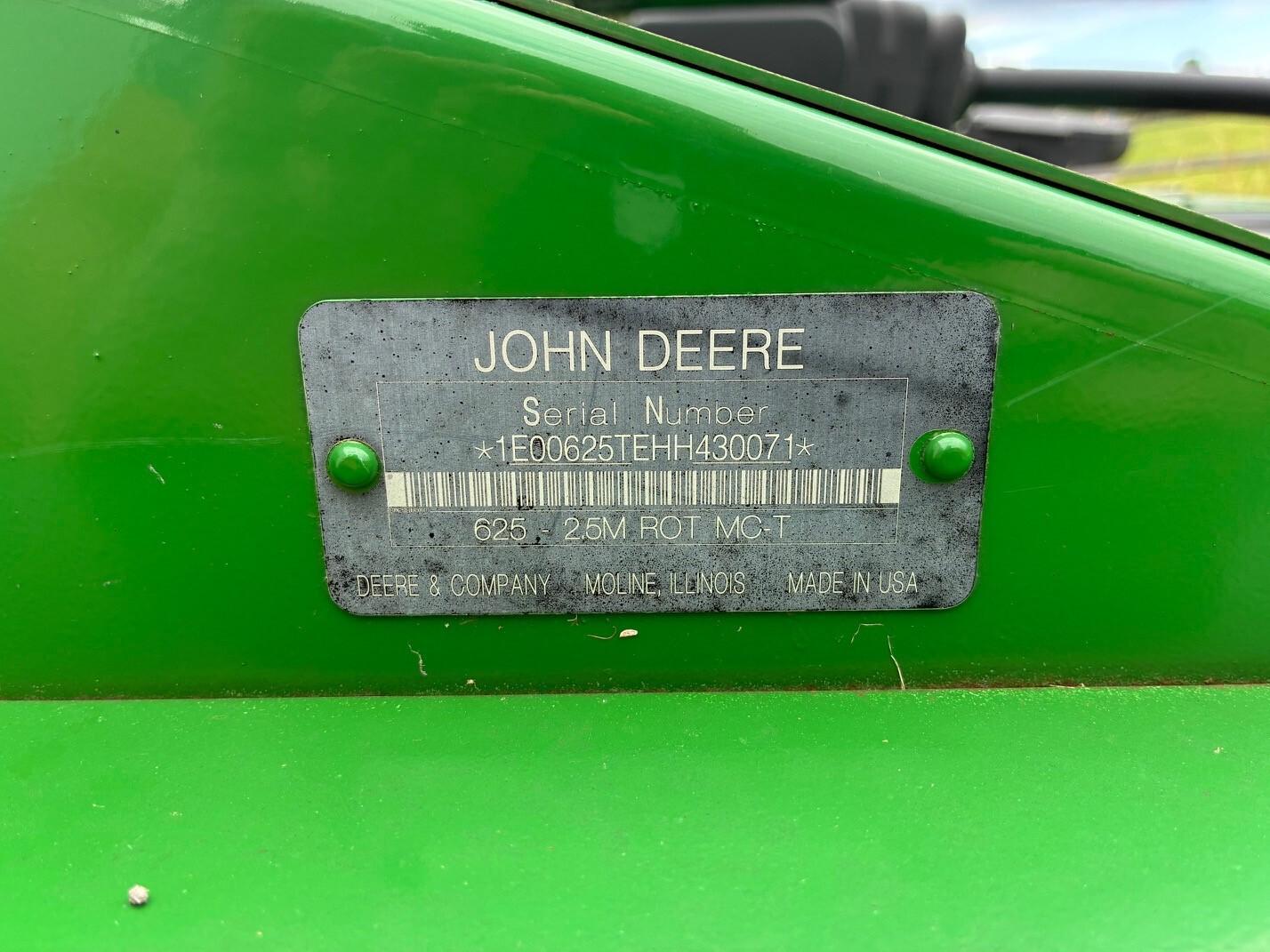 2017 John Deere 625 Image