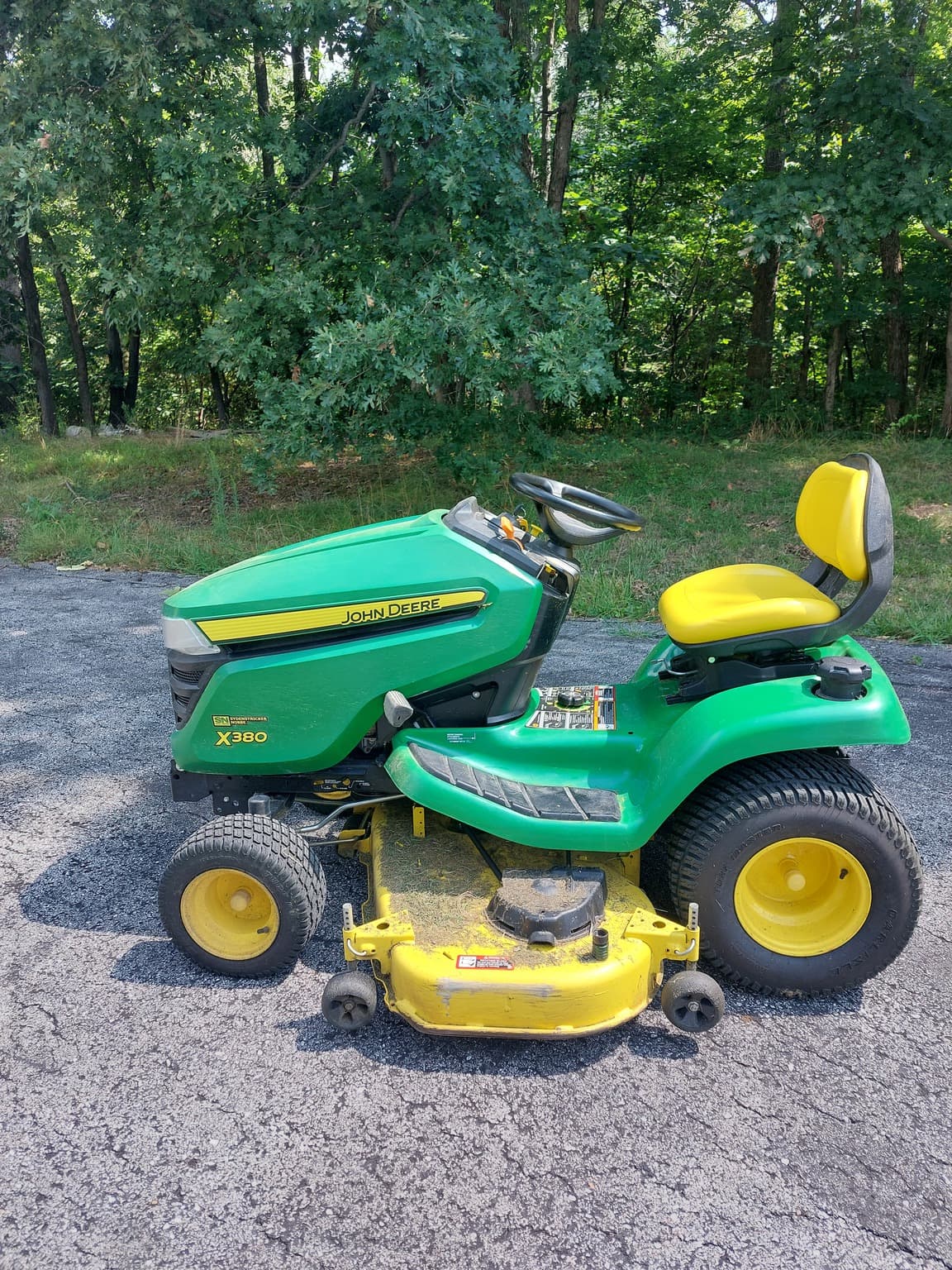 2020 John Deere X380 Image