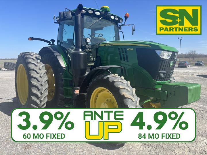 2015 John Deere 6195R Image