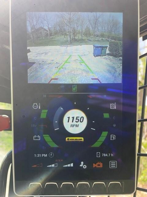 2021 New Holland L328 Image