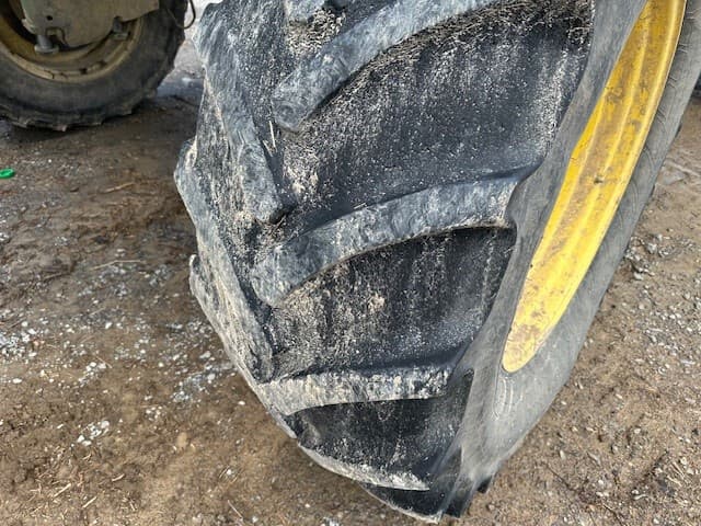 2021 John Deere R4038 Image