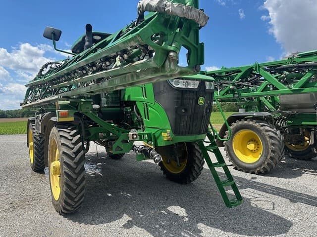 2021 John Deere R4038 Image
