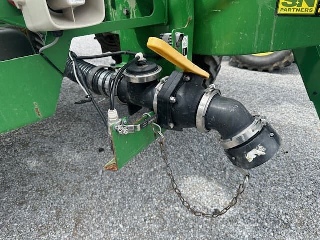 2021 John Deere R4038 Image