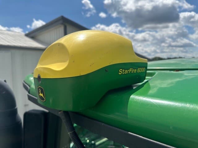 2021 John Deere R4038 Image