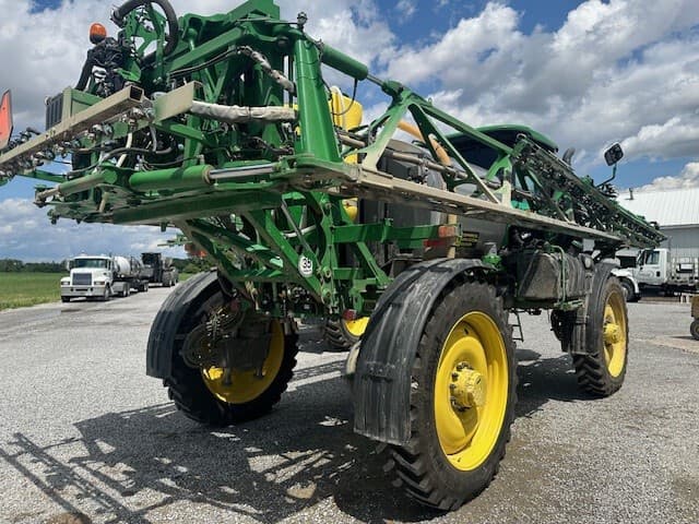 2021 John Deere R4038 Image