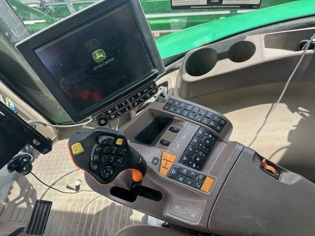 2021 John Deere R4038 Image