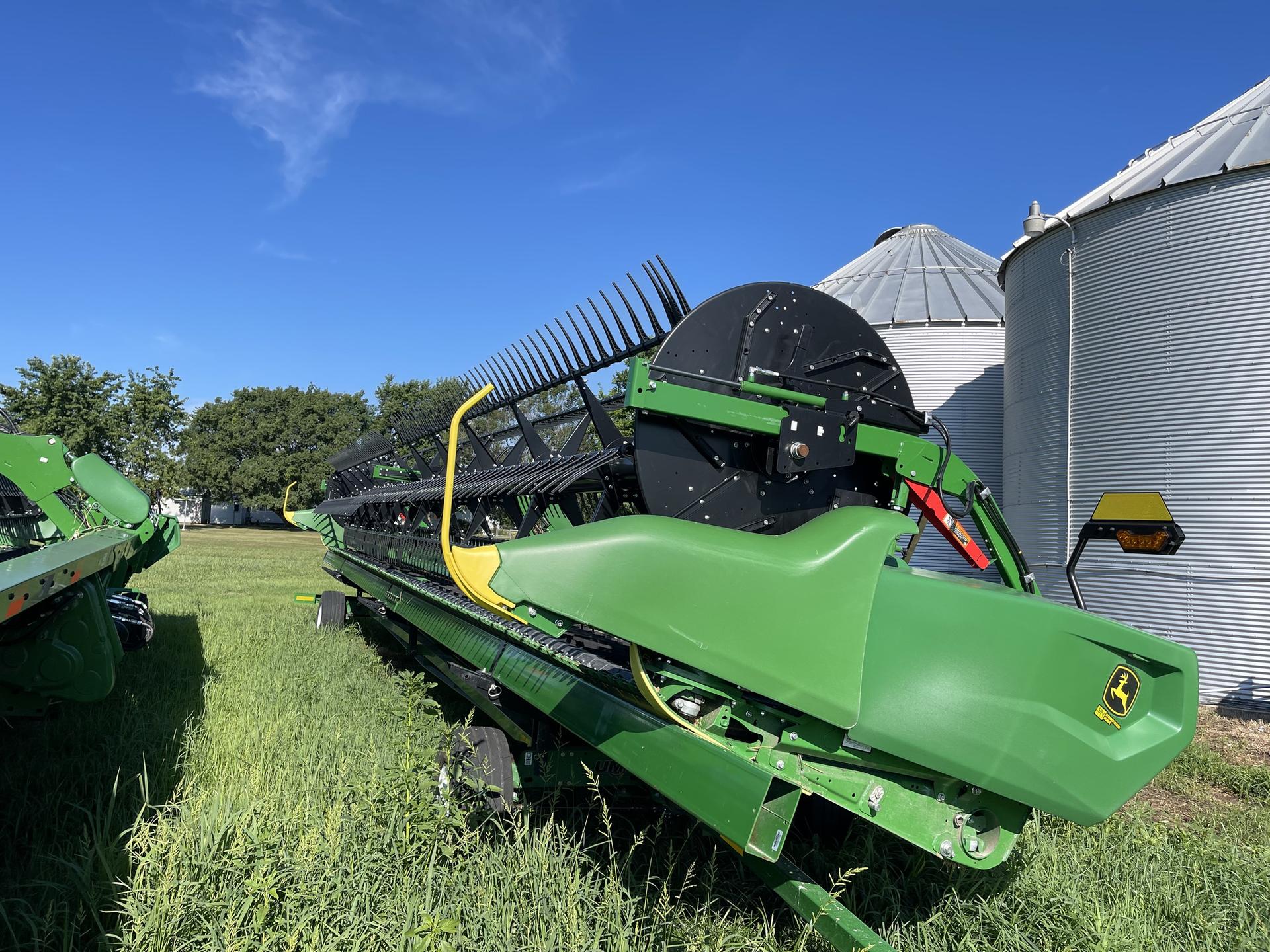 2023 John Deere RD45F Image
