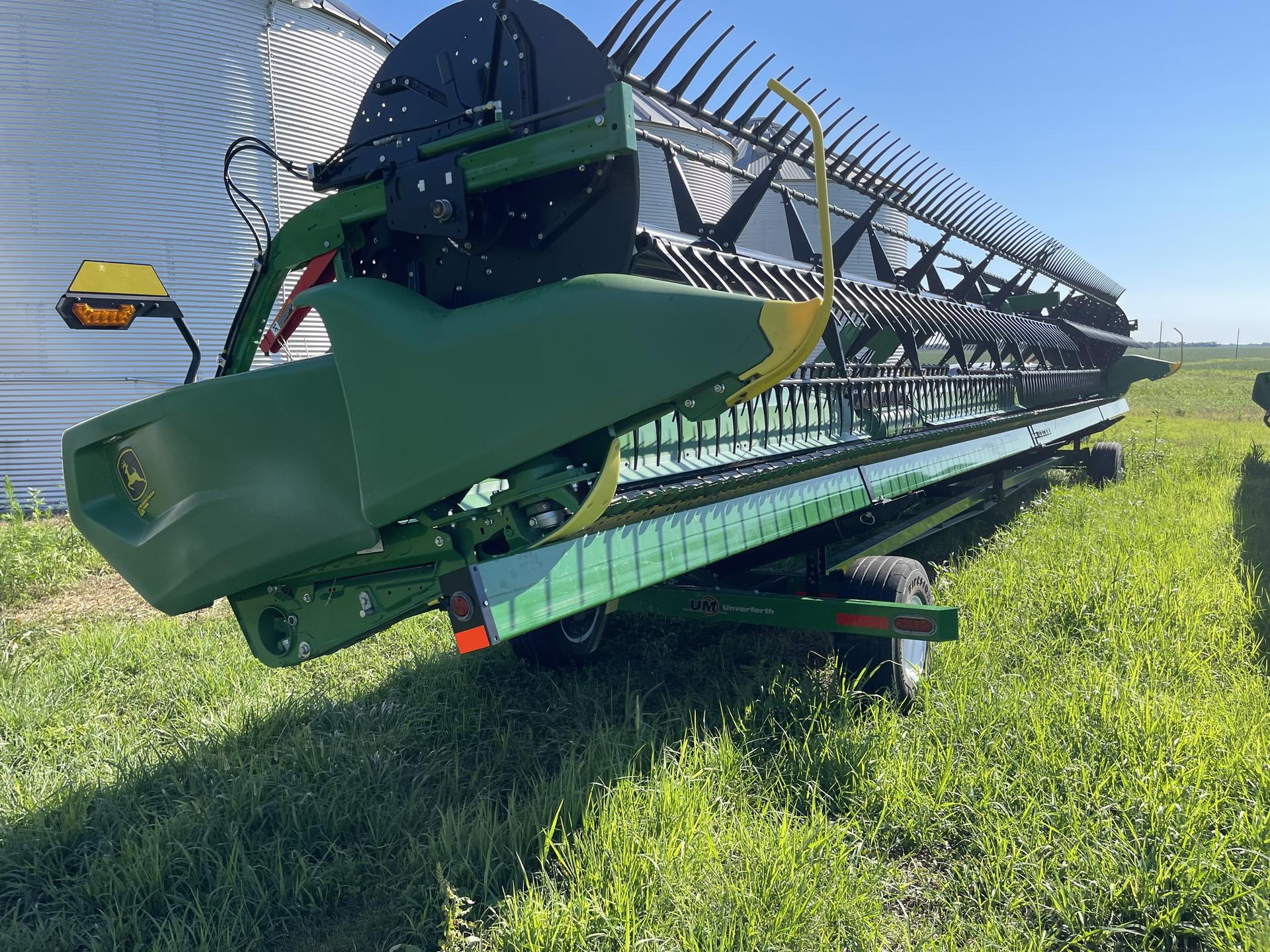 2023 John Deere RD45F Image